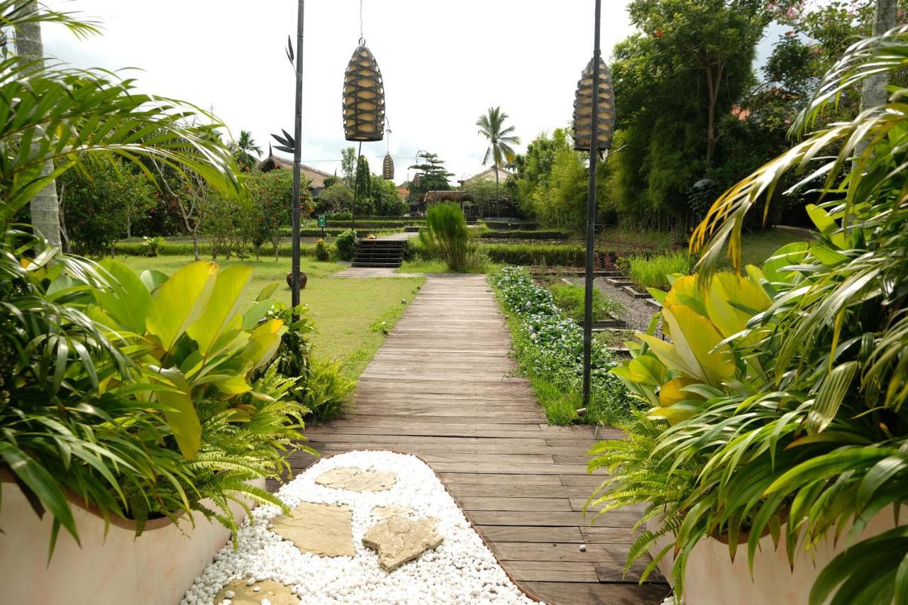 Alaya Resort Ubud Exterior foto